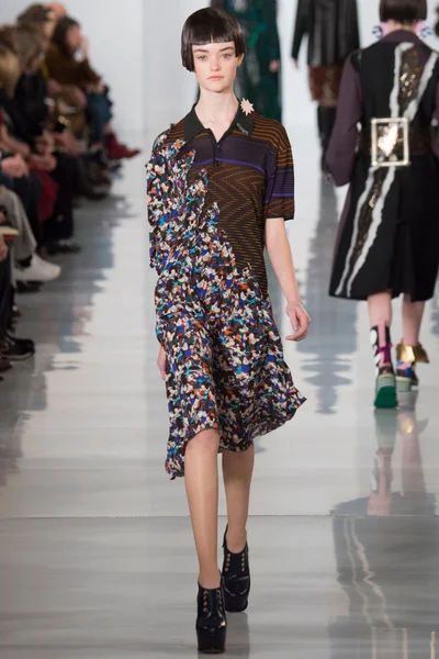 Look 27